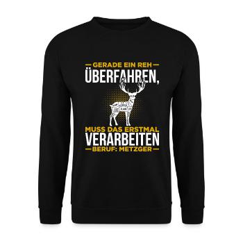 Gerade Ein Reh Überfahren Erstmal Verarbeiten - Unisex Pullover - Schwarz - Vorne - Alina (178cm) & Michal (187cm)