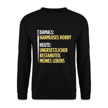 Nähen Geschenk Näherin lustiger Spruch Nähmaschine - Unisex Pullover - Schwarz - Vorne - Alina (178cm) & Michal (187cm)