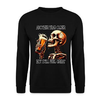 Birthday Beer Drinking Skeleton - Unisex Sweatshirt - black - Front - Alina (178cm) & Michal (187cm)