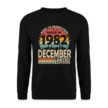 Décembre 1982 Vintage Retro Anniversaire - Sweat-shirt Unisexe - noir - Devant - Alina (178cm) & Michal (187cm)