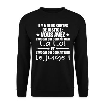 Es gibt zwei Arten von Gerechtigkeits-/Humor-Anwälten - Unisex Pullover - Schwarz - Vorne - Alina (178cm) & Michal (187cm)