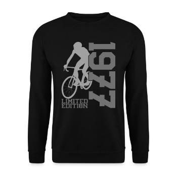 1977 Limited Edition - Retro Rennrad - Unisex Pullover - Schwarz - Vorne - Alina (178cm) & Michal (187cm)
