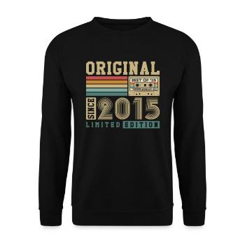 Original Born 2015 Vintage Cadeau d’anniversaire - Sweat-shirt Unisexe - noir - Devant - Alina (178cm) & Michal (187cm)