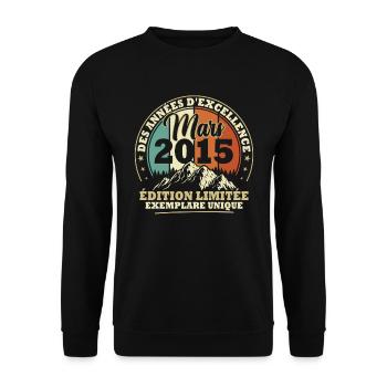 Vintage Mars 2015 Vintage Cadeau Anniversaire - Sweat-shirt Unisexe - noir - Devant - Alina (178cm) & Michal (187cm)
