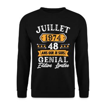 Cadeau D'anniversaire 48 Ans juillet 1974 Rétro - Sweat-shirt Unisexe - noir - Devant - Alina (178cm) & Michal (187cm)