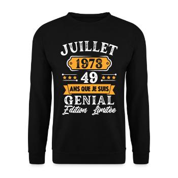 Cadeau D'anniversaire 49 Ans juillet 1973 Rétro - Sweat-shirt Unisexe - noir - Devant - Alina (178cm) & Michal (187cm)