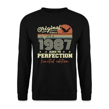 April 1987 Gift | 38th Anniversary April 1987 - Unisex Sweatshirt - black - Front - Alina (178cm) & Michal (187cm)