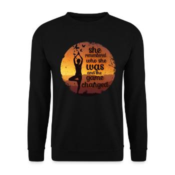 She Remembered Who She Was And The Game Changed - Unisex Sweatshirt - black - Front - Alina (178cm) & Michal (187cm)