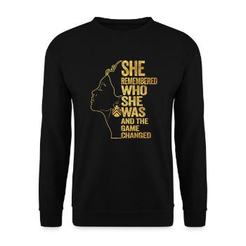 She Remembered Who She Was And The Game Changed - Unisex Sweatshirt - black - Front - Alina (178cm) & Michal (187cm)