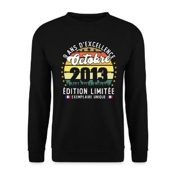 9 Ans Anniversaire Vintage Né en Octobre 2013 - Sweat-shirt Unisexe - noir - Devant - Alina (178cm) & Michal (187cm)