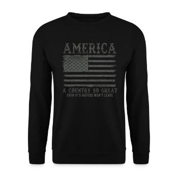 Amerika: Ein Land, das so großartig ist, dass die USA patriotisch sind - Unisex Pullover - Schwarz - Vorne - Alina (178cm) & Michal (187cm)