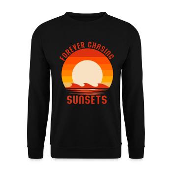 Forever Chasing Sunsets Retro Summer Vacation - Unisex Sweatshirt - black - Front - Alina (178cm) & Michal (187cm)