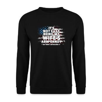 CE N’EST PAS FACILE D’ÊTRE LE BONBON DU BRAS DE MA FEMME - Sweat-shirt Unisexe - noir - Devant - Alina (178cm) & Michal (187cm)