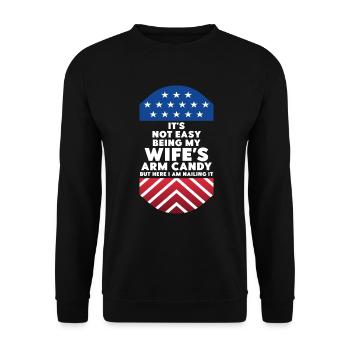 ES IST NICHT EINFACH, DAS ARMBONBON MEINER FRAU ZU SEIN - Unisex Pullover - Schwarz - Vorne - Alina (178cm) & Michal (187cm)