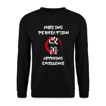 Kaizen-Mindset auf der Jagd nach Perfektion - Unisex Pullover - Schwarz - Vorne - Alina (178cm) & Michal (187cm)