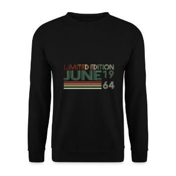 59th Birthday June Vintage 1964 Vintage - Unisex Sweatshirt - black - Front - Alina (178cm) & Michal (187cm)