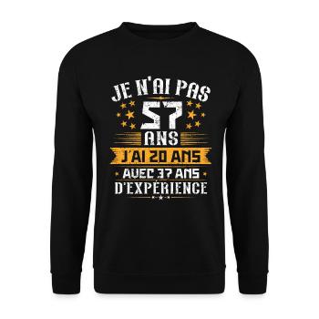 Je n'ai pas 77 ans, Cadeau d'anniversaire 77 ans - Sweat-shirt Unisexe - noir - Devant - Alina (178cm) & Michal (187cm)