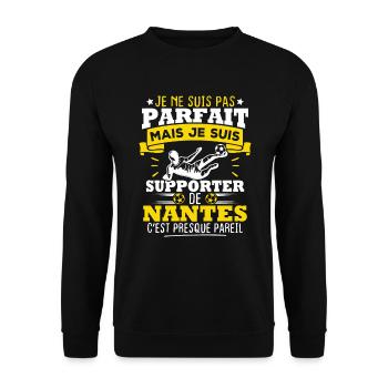 pas parfait mais je suis supporter de Nantes - Sweat-shirt Unisexe - noir - Devant - Alina (178cm) & Michal (187cm)