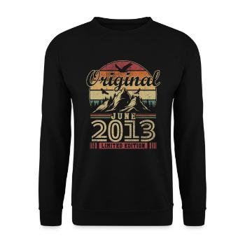 Original June 2013 Vintage Anniversary 2013 - Unisex Sweatshirt - black - Front - Alina (178cm) & Michal (187cm)