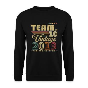Vintage 2013 rétro cadeau d'anniversaire 10 ans - Sweat-shirt Unisexe - noir - Devant - Alina (178cm) & Michal (187cm)