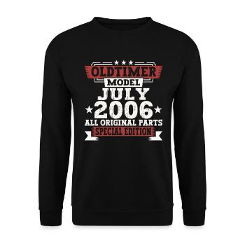 Oldtimer Juli 2006 16. Geburtstag Geschenk Herren - Unisex Pullover - Schwarz - Vorne - Alina (178cm) & Michal (187cm)