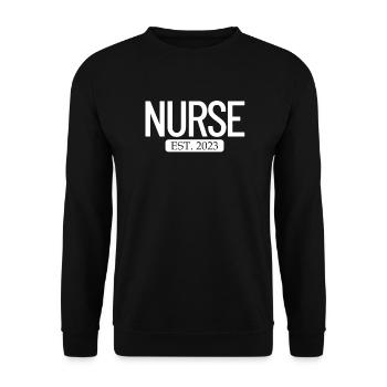 Krankenschwester Est. 2023 Pflegekrankenschwester - Unisex Pullover - Schwarz - Vorne - Alina (178cm) & Michal (187cm)