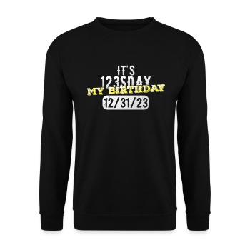 Es ist mein Geburtstag am 31.12.23 Silvester 123Sd - Unisex Pullover - Schwarz - Vorne - Alina (178cm) & Michal (187cm)