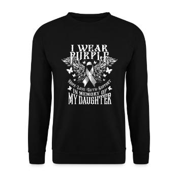 Ich trage Lila in Erinnerung an die Überdosis mein - Unisex Pullover - Schwarz - Vorne - Alina (178cm) & Michal (187cm)