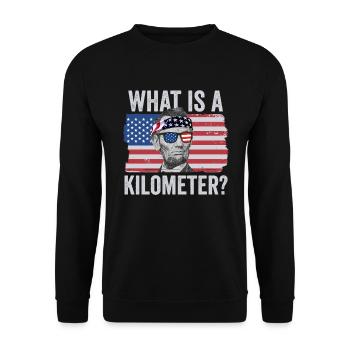 Abraham Lincoln 4. Juli Was ist ein Kilometer? - Unisex Pullover - Schwarz - Vorne - Alina (178cm) & Michal (187cm)