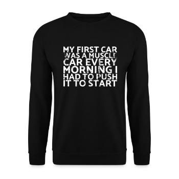Mein Erstes Auto War Ein Muscle Car Für Jedes - Unisex Pullover - Schwarz - Vorne - Alina (178cm) & Michal (187cm)