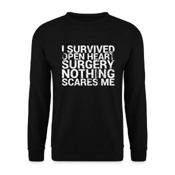 Ich Habe Eine Operation Am Offenen Herzen - Unisex Pullover - Schwarz - Vorne - Alina (178cm) & Michal (187cm)