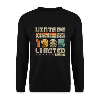 1985 Jahrgang Jahrgang 1985 Geburtstagsgeschenk - Unisex Pullover - Schwarz - Vorne - Alina (178cm) & Michal (187cm)