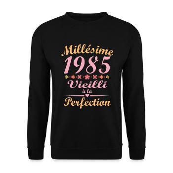 Vintage 1985, Vintage 1985 Birthday Gift - Unisex Sweatshirt - black - Front - Alina (178cm) & Michal (187cm)