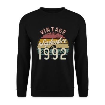 Jahrgang September 1992 - Unisex Pullover - Schwarz - Vorne - Alina (178cm) & Michal (187cm)