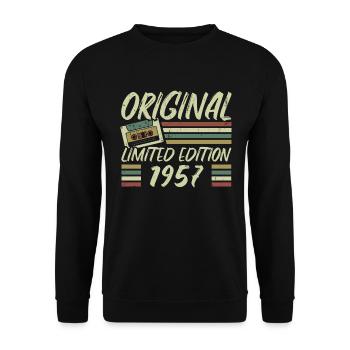 Jahrgang 1957 Retro 1957 Geburtstagsgeschenk - Unisex Pullover - Schwarz - Vorne - Alina (178cm) & Michal (187cm)