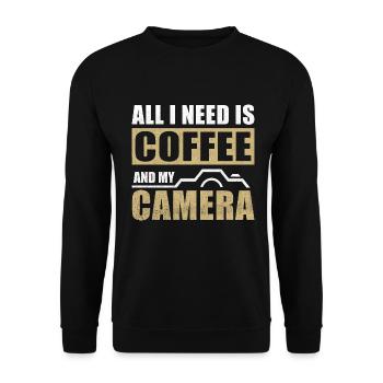 All i need is Coffee and my Camera - Unisex Pullover - Schwarz - Vorne - Alina (178cm) & Michal (187cm)