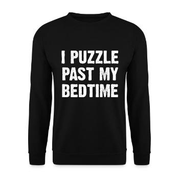 I Puzzle Past My Bedtime - Lustiger Spruch - Unisex Pullover - Schwarz - Vorne - Alina (178cm) & Michal (187cm)