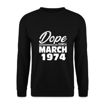 49. Geburtstag März Jahrgang 1974 Vintage - Unisex Pullover - Schwarz - Vorne - Alina (178cm) & Michal (187cm)