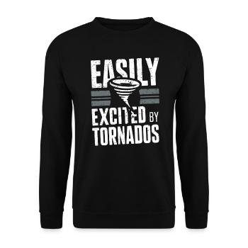 Leicht begeistert von Tornados Enthusiast Storm - Unisex Pullover - Schwarz - Vorne - Alina (178cm) & Michal (187cm)