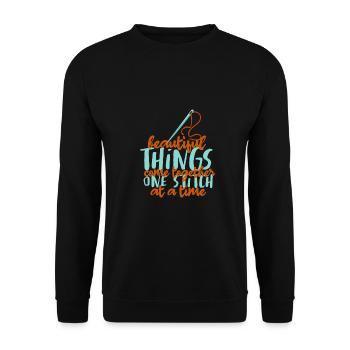Näherin Schöne Dinge kommen zusammen - Unisex Pullover - Schwarz - Vorne - Alina (178cm) & Michal (187cm)