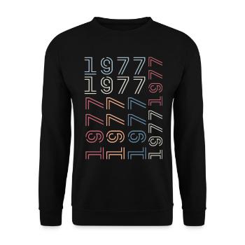 Jahrgang 1977 Geburtstagsgeschenk 1977 Retro 1977 - Unisex Pullover - Schwarz - Vorne - Alina (178cm) & Michal (187cm)