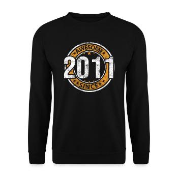 Génial depuis 2011 Retro Vintage Birthday - Sweat-shirt Unisexe - noir - Devant - Alina (178cm) & Michal (187cm)