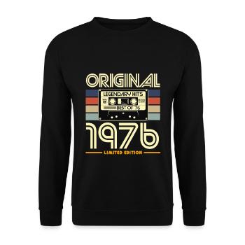 Kassette Vintage 1976 Original - Unisex Pullover - Schwarz - Vorne - Alina (178cm) & Michal (187cm)