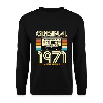 Original 1971 Limited Edition Retro Cassette - Unisex Sweatshirt - black - Front - Alina (178cm) & Michal (187cm)