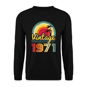 Vintage 1971 - Unisex Sweatshirt - black - Front - Alina (178cm) & Michal (187cm)