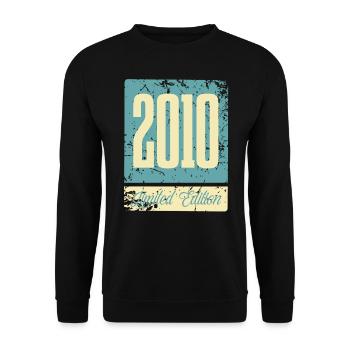 2010 Born Birthday Year of birth - Unisex Sweatshirt - black - Front - Alina (178cm) & Michal (187cm)