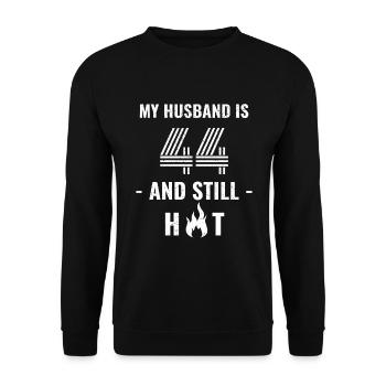 44 years birthday husband - Unisex Sweatshirt - black - Front - Alina (178cm) & Michal (187cm)