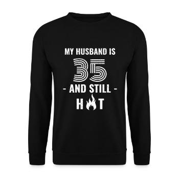 35 years birthday husband - Unisex Sweatshirt - black - Front - Alina (178cm) & Michal (187cm)