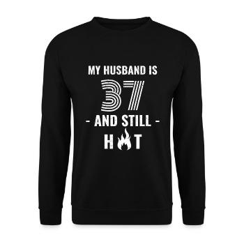 37 years birthday husband - Unisex Sweatshirt - black - Front - Alina (178cm) & Michal (187cm)