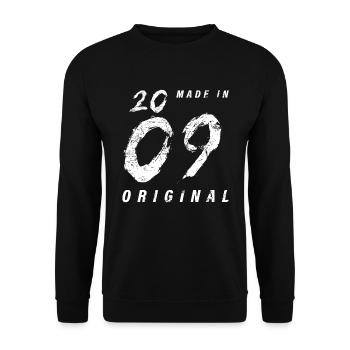 Made In 2009 Original Birthday Grunge Distressed - Unisex Sweatshirt - black - Front - Alina (178cm) & Michal (187cm)